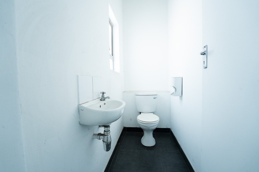  Bedroom Property for Sale in Kwazakhele Eastern Cape